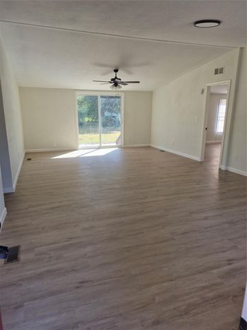 1230 Palm Drive, Huffman, TX 77336