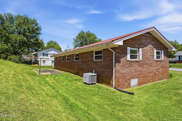 212 Alderman Drive, Greeneville, TN 37745