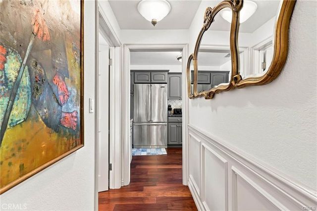 1221 N Lima Street, Burbank, CA 91505