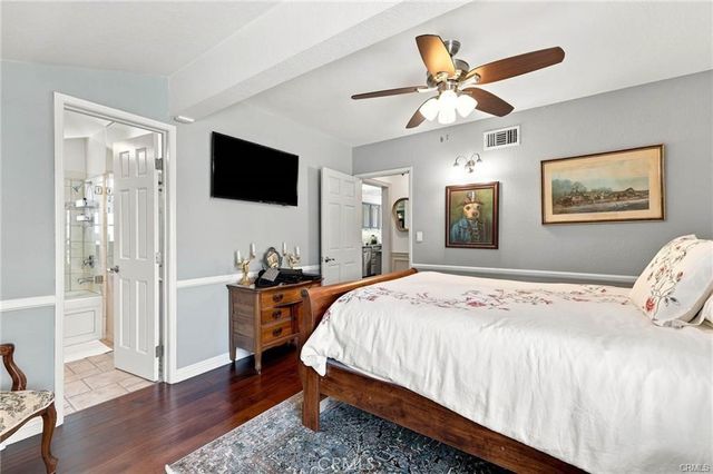 1221 N Lima Street, Burbank, CA 91505