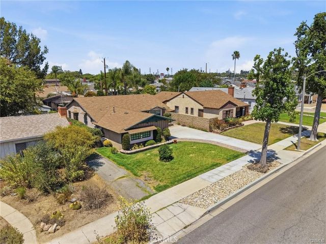 1221 N Lima Street, Burbank, CA 91505