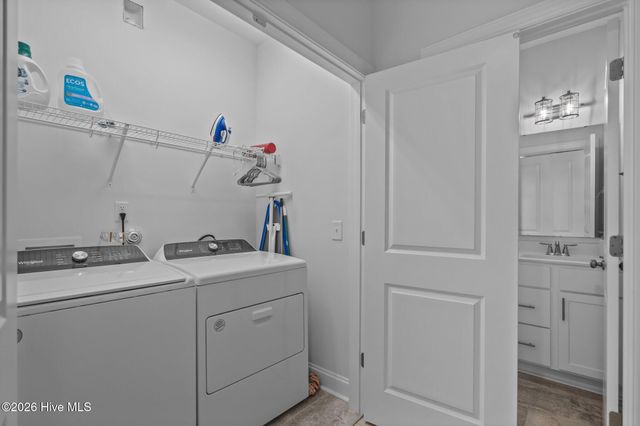 817 S Third Street S, Carolina Beach, NC 28428