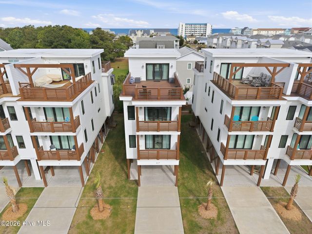 817 S Third Street S, Carolina Beach, NC 28428