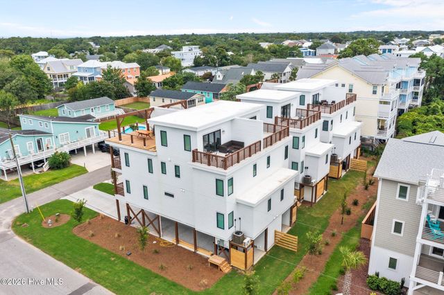 817 S Third Street S, Carolina Beach, NC 28428