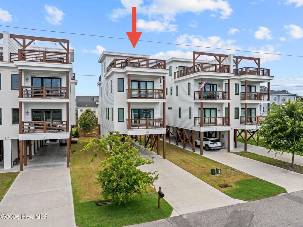 817 S Third Street S, Carolina Beach, NC 28428