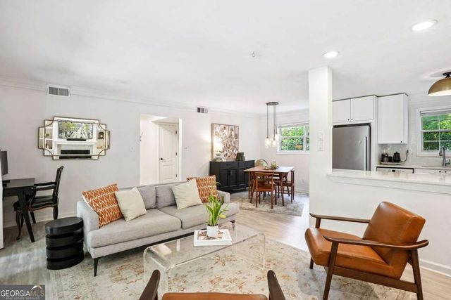311 Peachtree Hills Avenue NE 11A, Atlanta, GA 30305