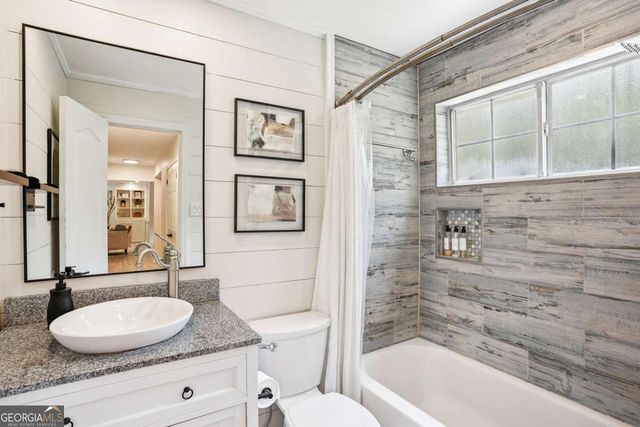 311 Peachtree Hills Avenue NE 11A, Atlanta, GA 30305