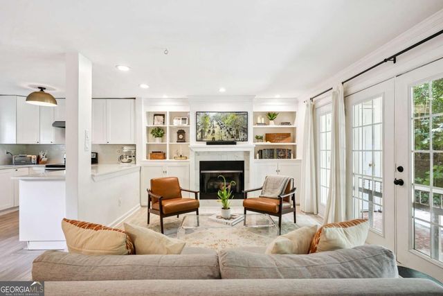 311 Peachtree Hills Avenue NE 11A, Atlanta, GA 30305