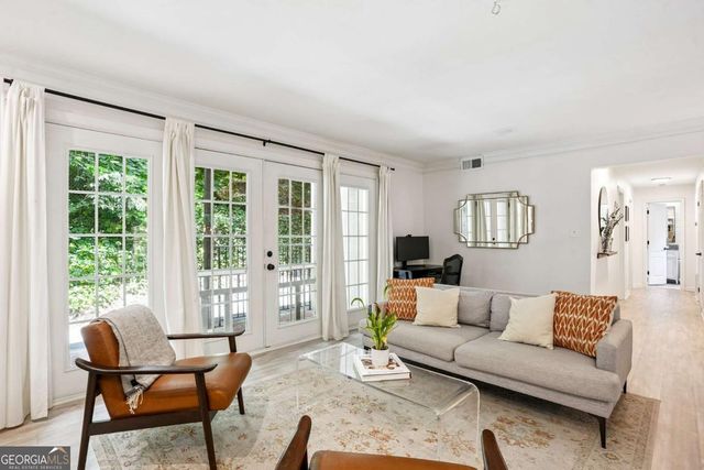 311 Peachtree Hills Avenue NE 11A, Atlanta, GA 30305