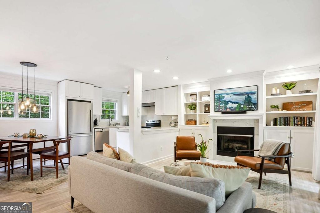 311 Peachtree Hills Avenue NE 11A, Atlanta, GA 30305