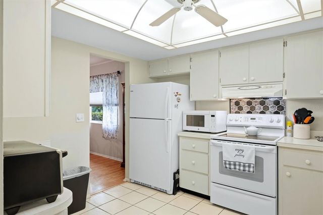 1141 MERLE WAY 14, Sarasota, FL 34232
