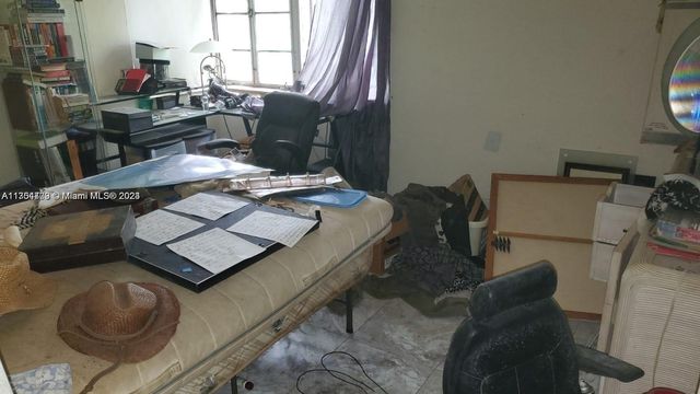 2315 Grant St, Hollywood, FL 33020