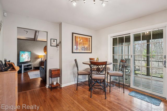 24871 Edgemont Drive, Southfield, MI 48033