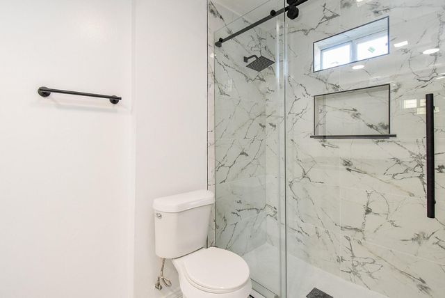 8158 Niles Street, Houston, TX 77017