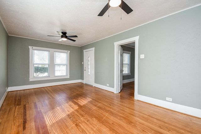 8158 Niles Street, Houston, TX 77017