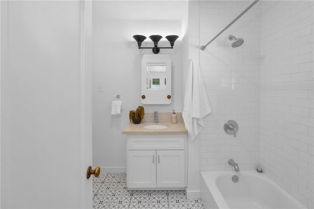 101 E 35th, Long Beach, CA 90807