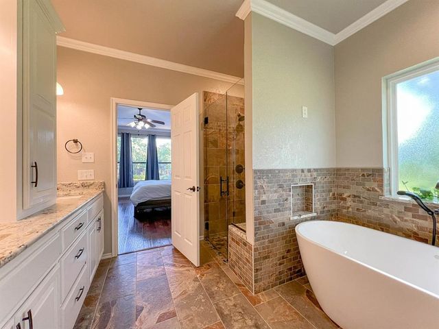 4550 Highland Hills Drive, Norman, OK 73026