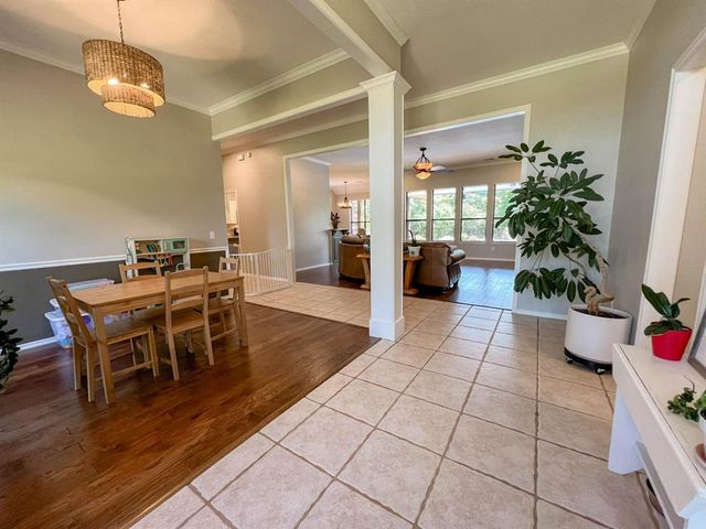 4550 Highland Hills Drive, Norman, OK 73026