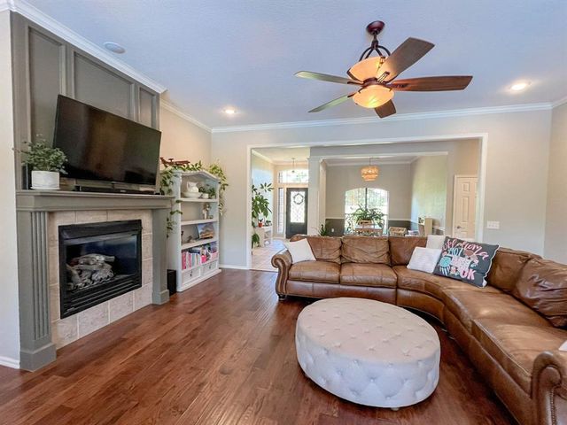 4550 Highland Hills Drive, Norman, OK 73026