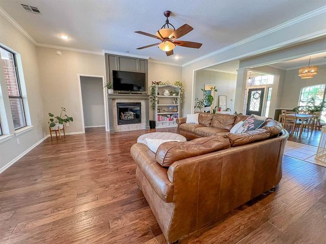 4550 Highland Hills Drive, Norman, OK 73026