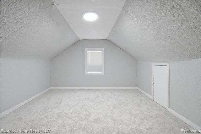 7569 Westminster Avenue, Warren, MI 48091