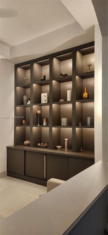 3870 E Hibiscus St, Weston, FL 33332