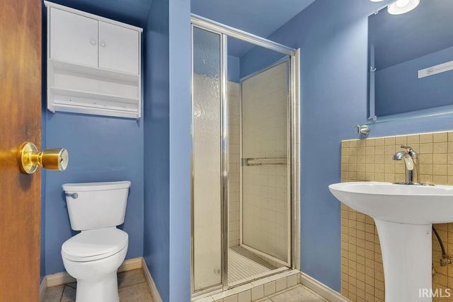 4425 E Cambridge Court, Bloomington, IN 47408
