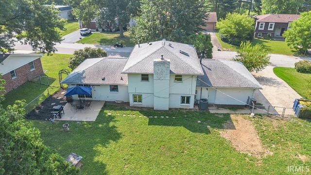 4425 E Cambridge Court, Bloomington, IN 47408