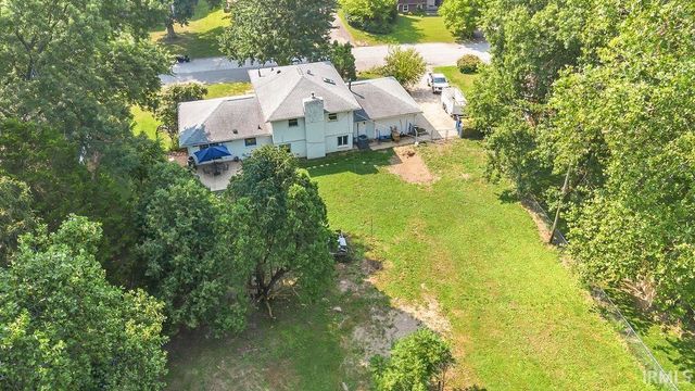 4425 E Cambridge Court, Bloomington, IN 47408