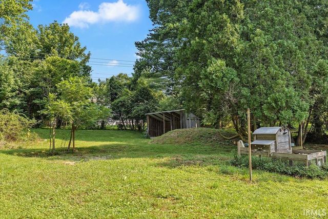 4425 E Cambridge Court, Bloomington, IN 47408
