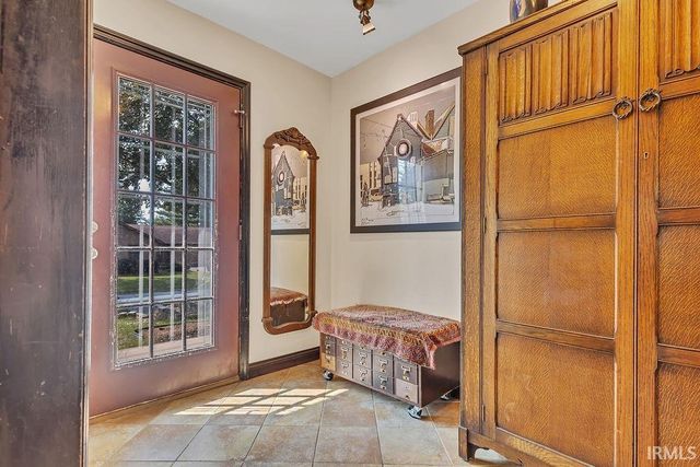 4425 E Cambridge Court, Bloomington, IN 47408