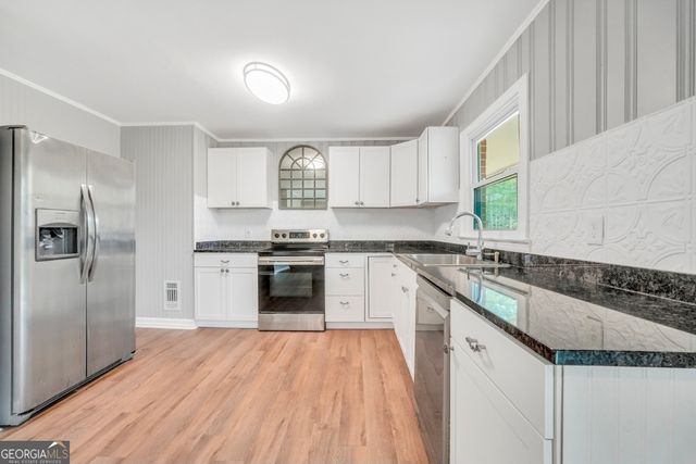 110 Meadow Lane Drive, Griffin, GA 30224