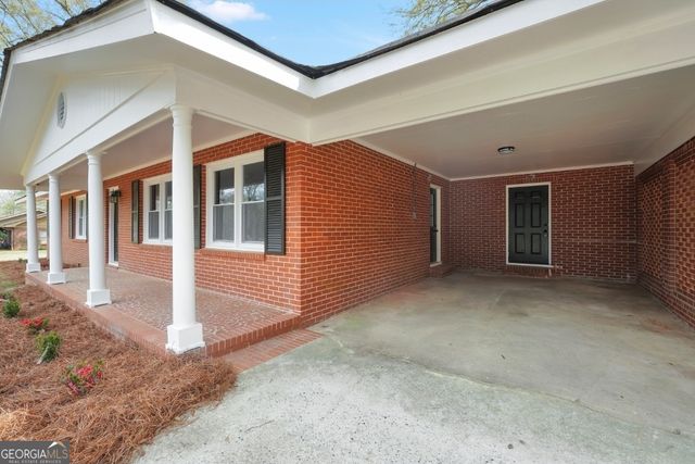 110 Meadow Lane Drive, Griffin, GA 30224