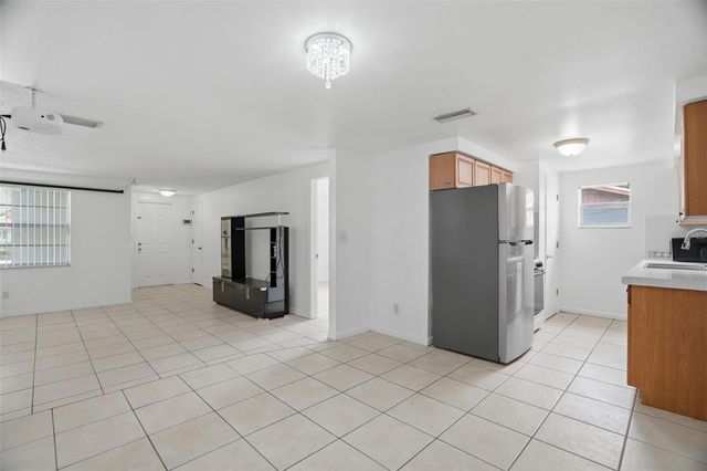 8855 53RD WAY N, Pinellas Park, FL 33782
