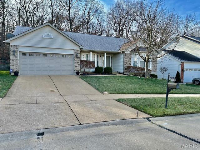 3071 Crystal Lake Drive, Unincorporated, MO 63129