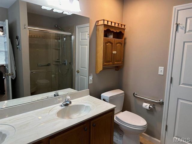 3071 Crystal Lake Drive, Unincorporated, MO 63129