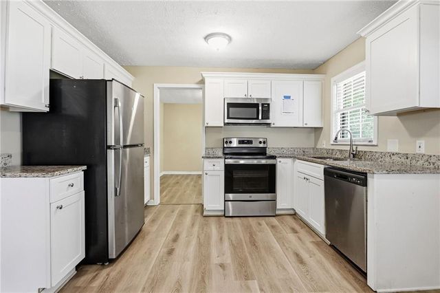 2290 Emerald Springs Drive, Decatur, GA 30035