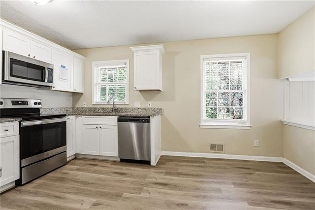 2290 Emerald Springs Drive, Decatur, GA 30035