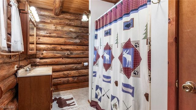 73291 Seminary Road, Kimbolton, OH 43749