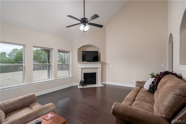 12918 Rolling Meadows, Northport, AL 35473