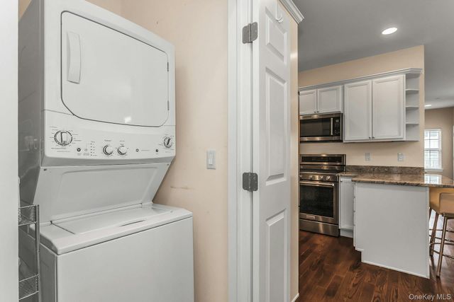 28 Spring Drive, Seaford, NY 11783