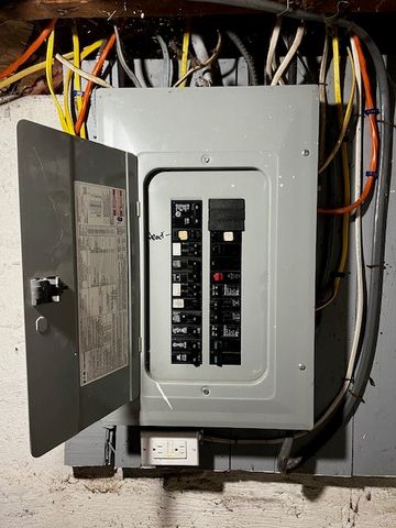 55 Greenleaf Street, Rochester, NY 14609