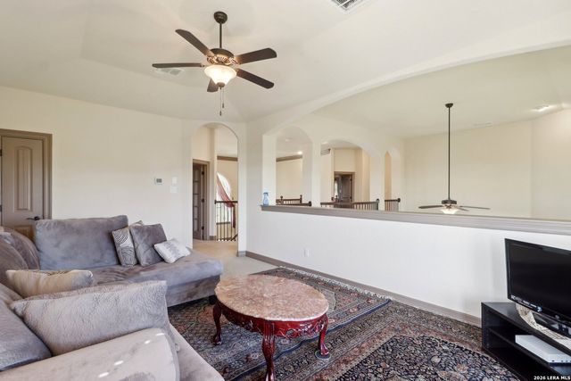 8811 Monarchy Row, San Antonio, TX 78255