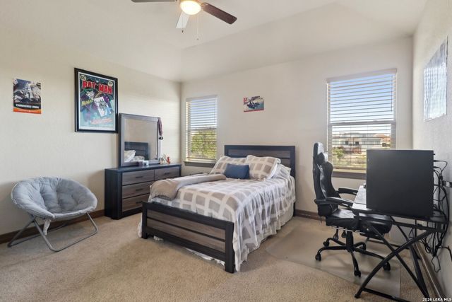 8811 Monarchy Row, San Antonio, TX 78255