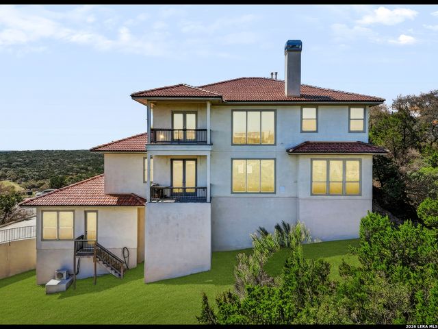8811 Monarchy Row, San Antonio, TX 78255