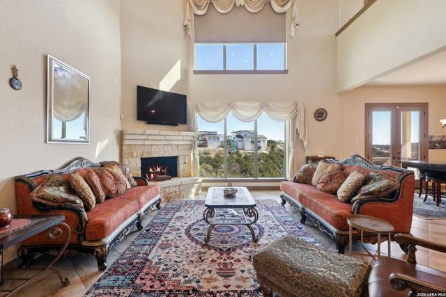 8811 Monarchy Row, San Antonio, TX 78255