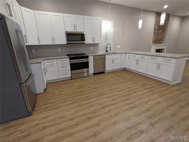2206 Blendon Place, St Louis, MO 63143