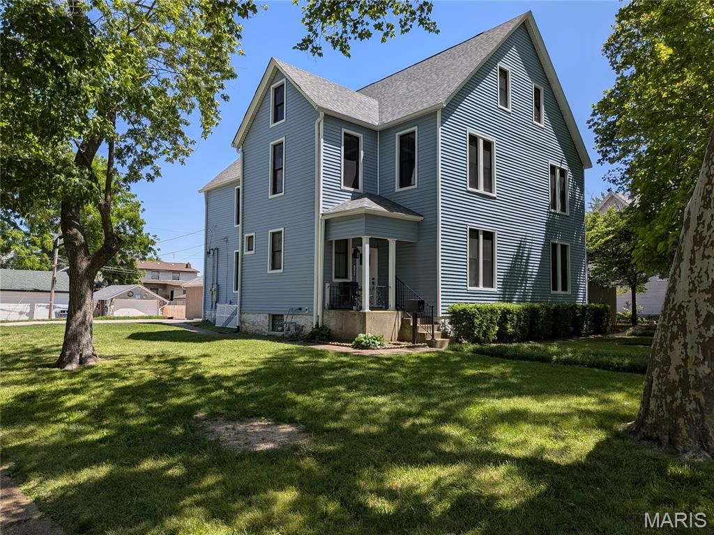 2206 Blendon Place, St Louis, MO 63143