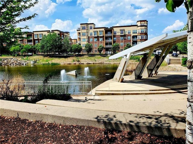 2550 38th Avenue NE 109, Saint Anthony, MN 55421