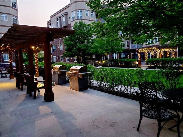 2550 38th Avenue NE 109, Saint Anthony, MN 55421